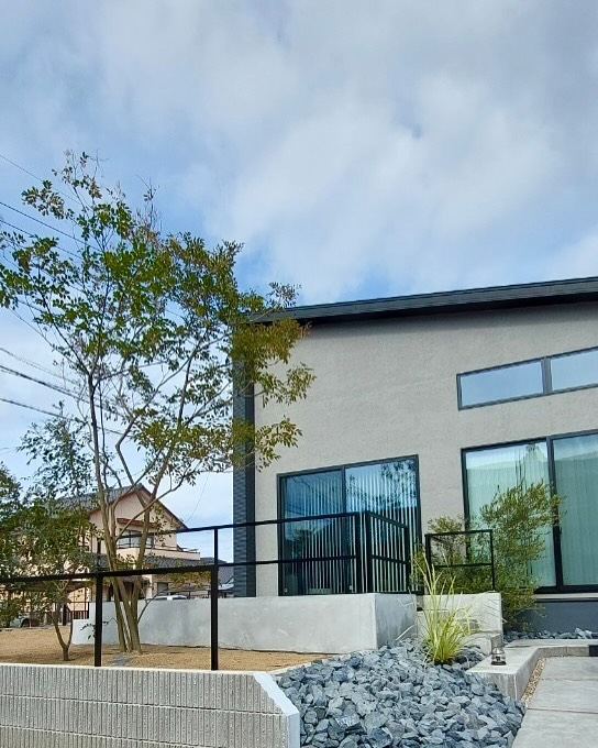 どの素材をどこに使うか。