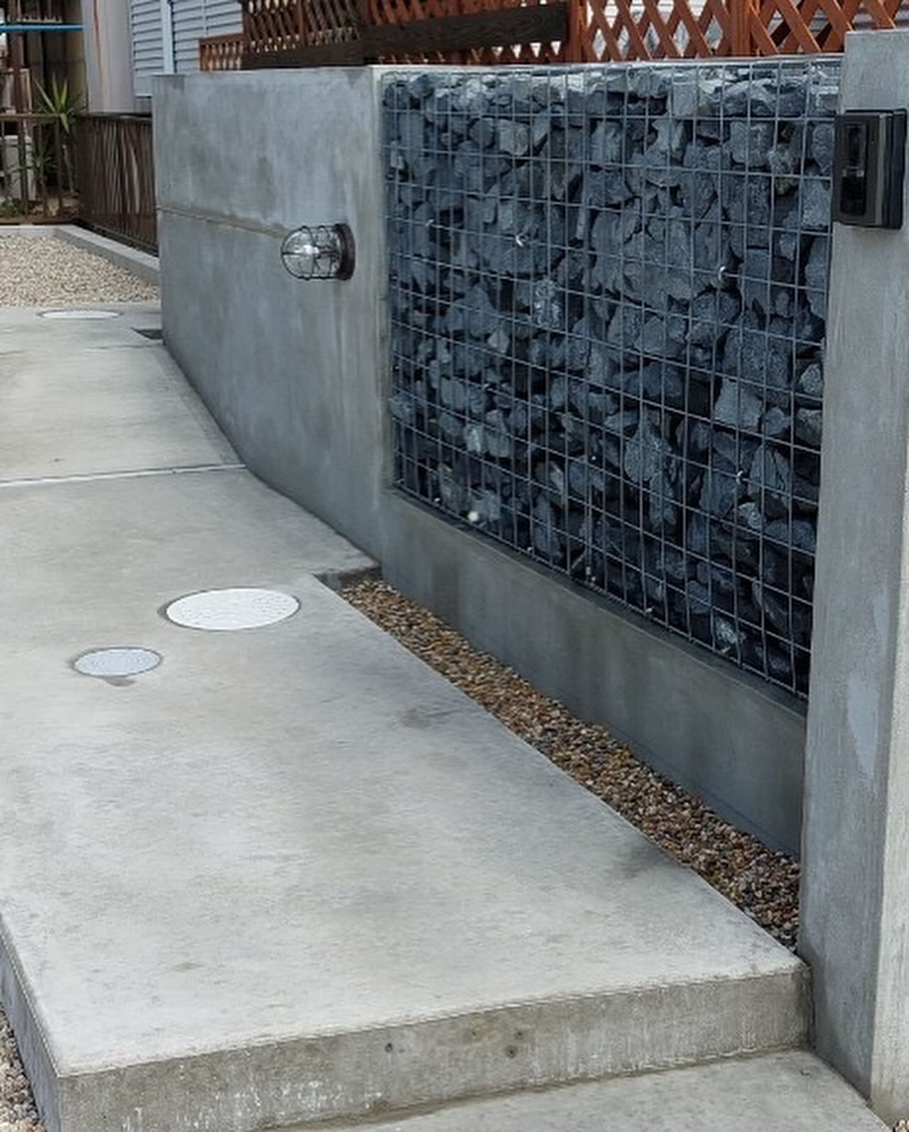 どの素材をどこに使うか。