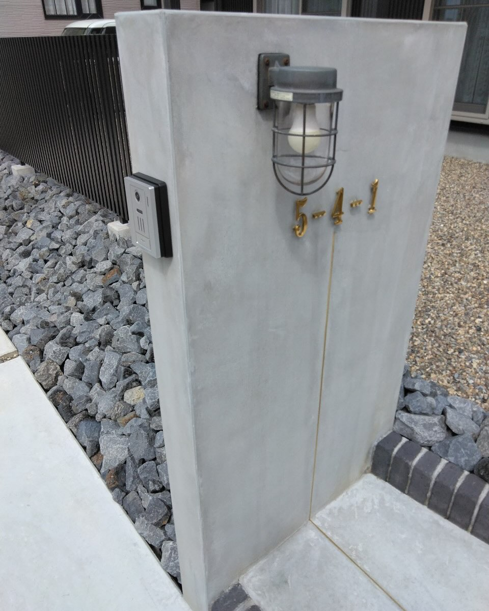 どの素材をどこに使うか。