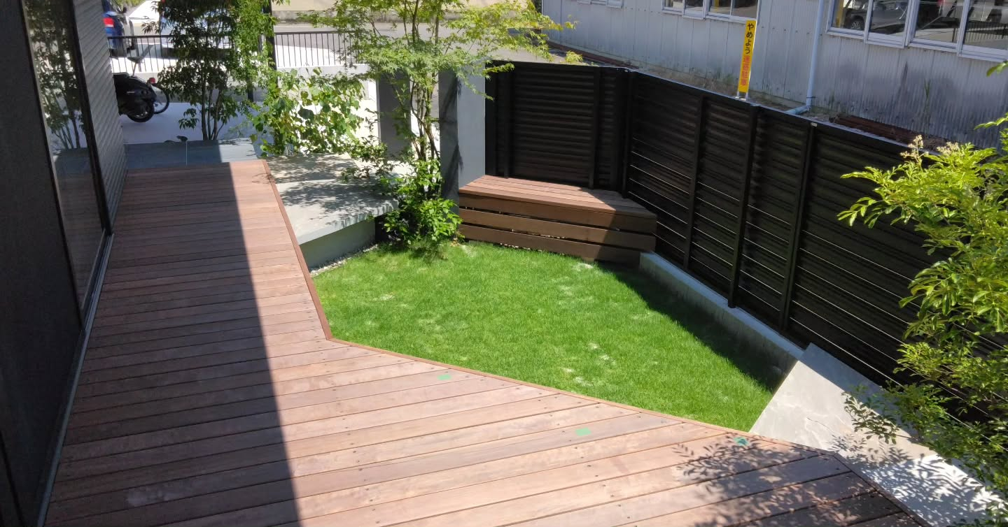 ユニークなカタチのお庭