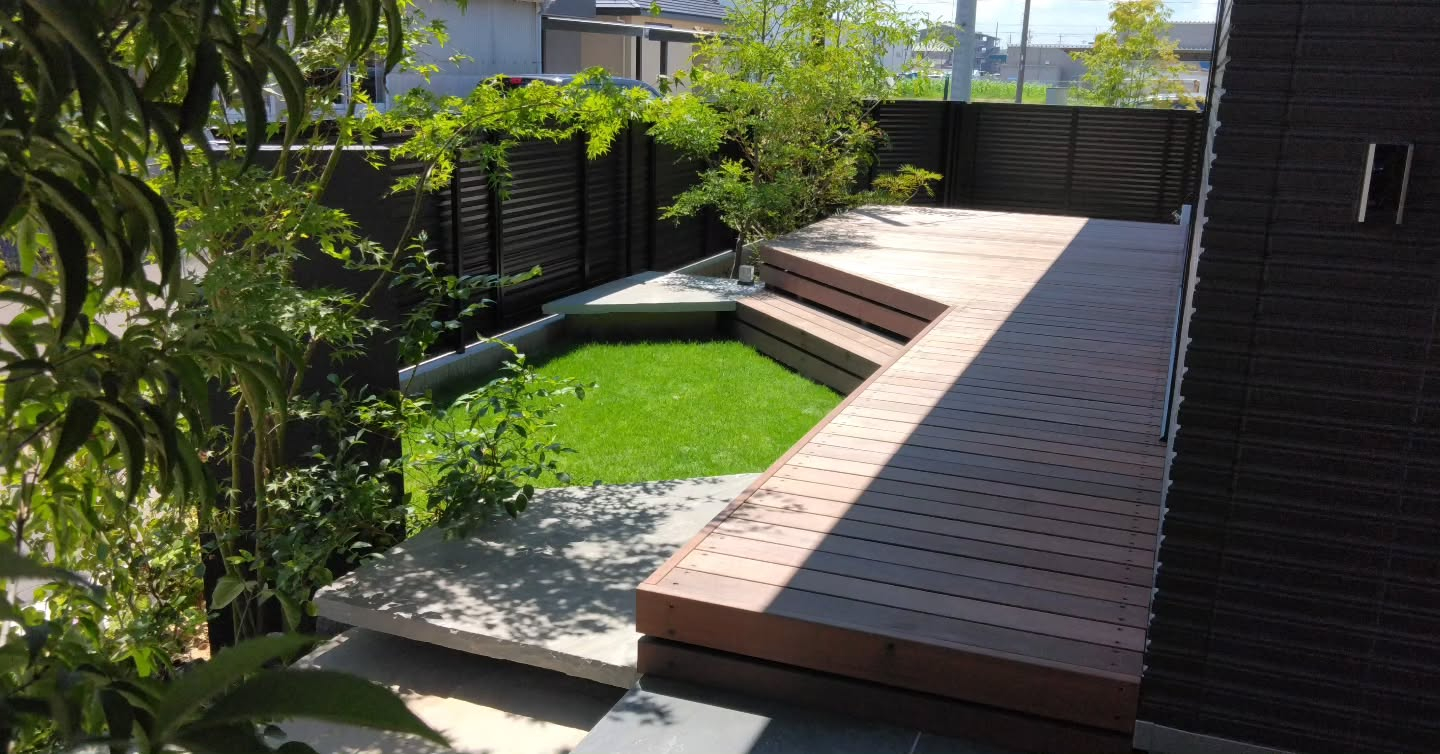 ユニークなカタチのお庭