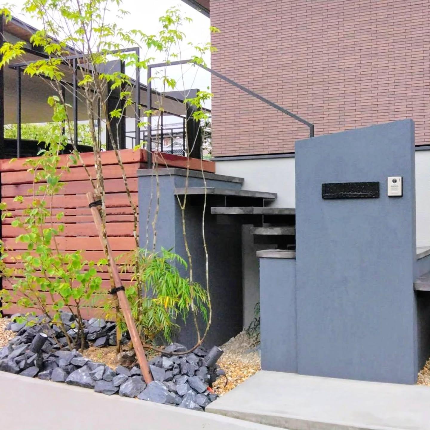 深基礎あまり気にならないですよね？