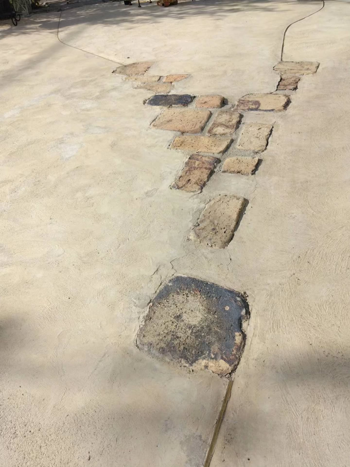 味わい深い床面の仕上げ。