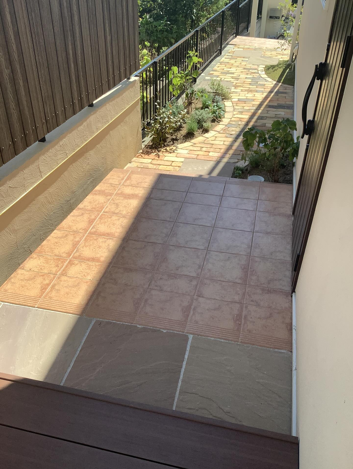 勝手口はメインなスペース。