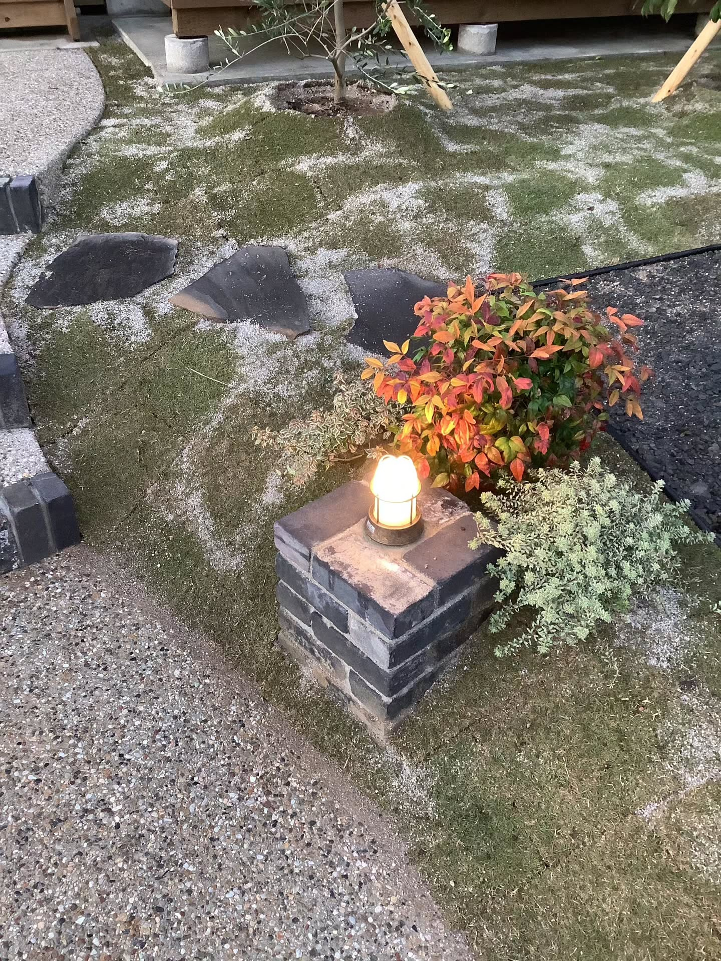 灯りの置き場。