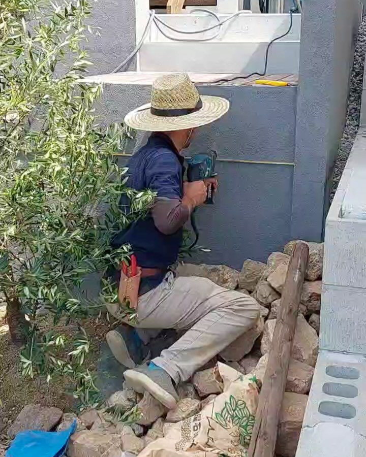 ホームナンバーを取り付ける